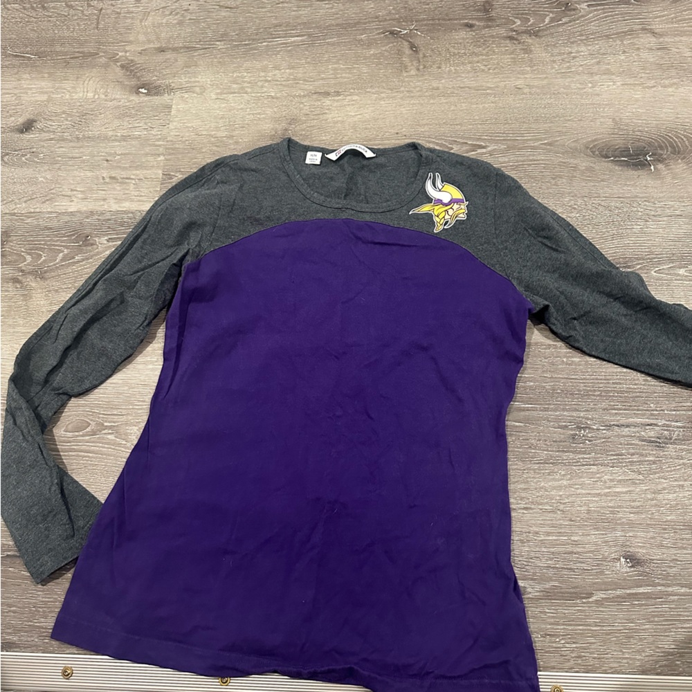 Women’s NFL Minnesota Vikings long Sleeve Tshirt